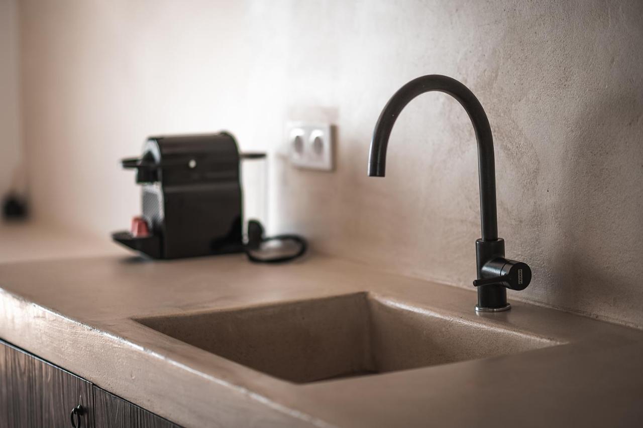 Suites With Magical View & Jacuzzi Atena Exterior foto